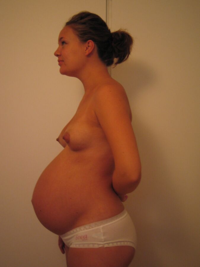 young pregnant girl 10 of 16 pics