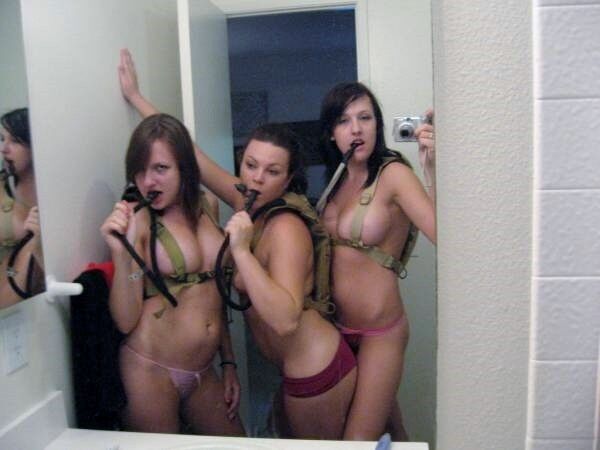 Free porn pics of army sluts 11 of 12 pics