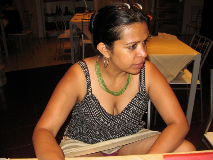 Free porn pics of Mature Desi wife: Amateur Indian milf - Italian commando holiday 6 of 45 pics
