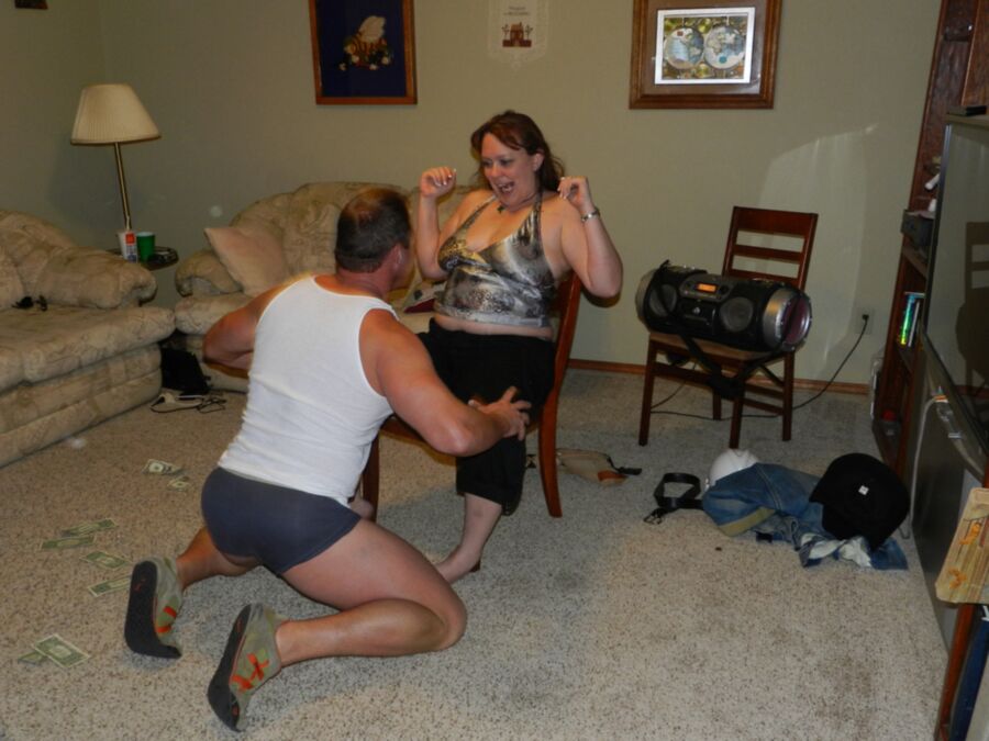 Finding swinger couples in missouri SwapFinder Reviews - Swingers Dating Site to Find Swing Couples