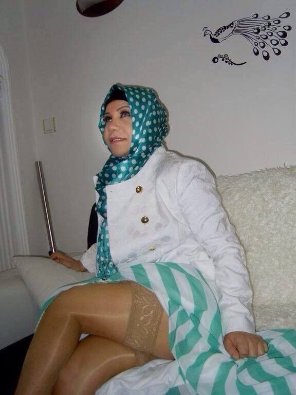 nice hijabs 2 of 4 pics