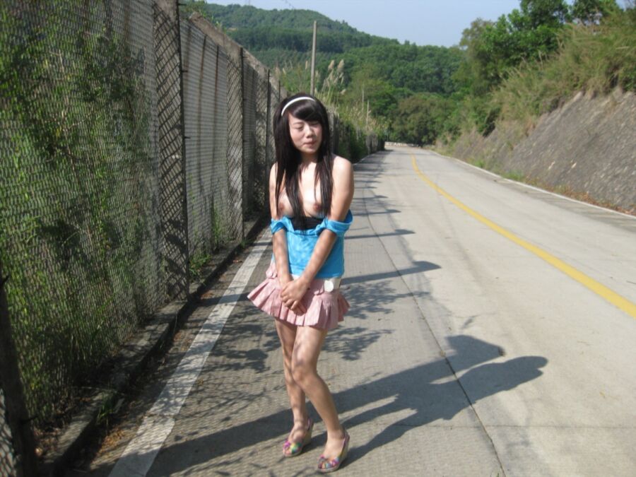 WET CHINESE TEEN,asian spread ,flash outdoors,public upskirt 5 of 96 pics