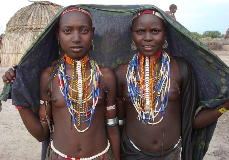Free porn pics of African tribe – Arbore (Ethiopia) 8 of 47 pics