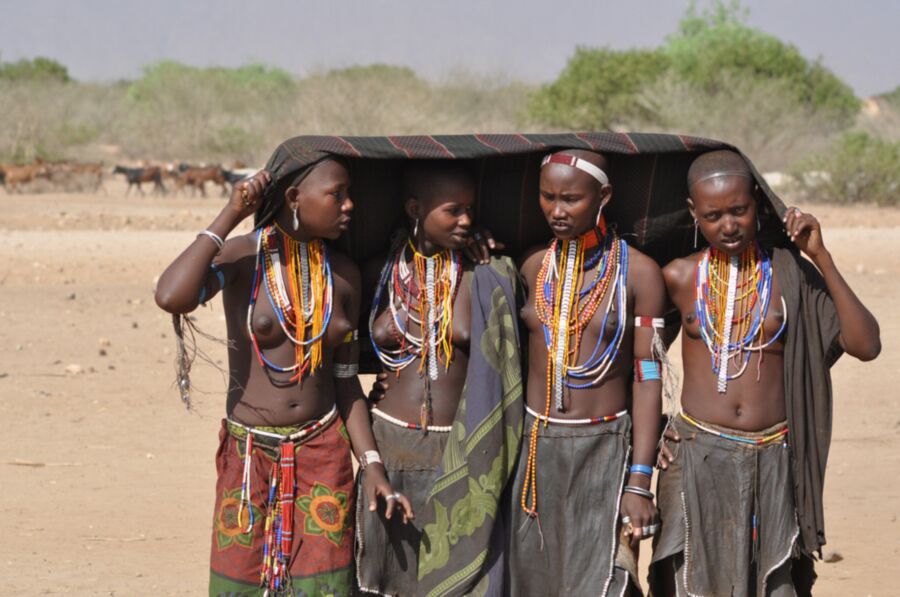 Free porn pics of African tribe – Arbore (Ethiopia) 12 of 47 pics
