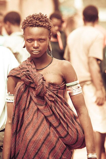 Free porn pics of African tribe – Mursi (Ethiopia) 23 of 41 pics