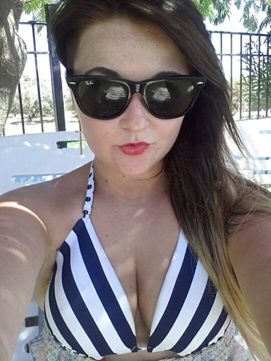 blowjob please blowjob please