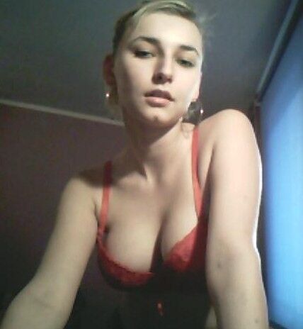 Free porn pics of Polish Chat Teen 6 of 7 pics
