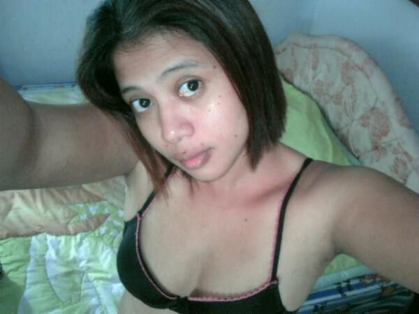Melati - Indonesia Sexy Teen (no nude) 11 of 13 pics