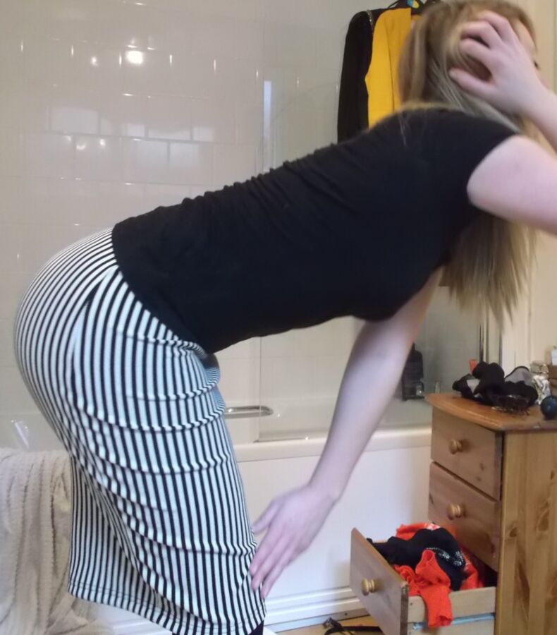 GF dressing in slutty pencil skirt for office - PLS COMMENT 22 of 23 pics