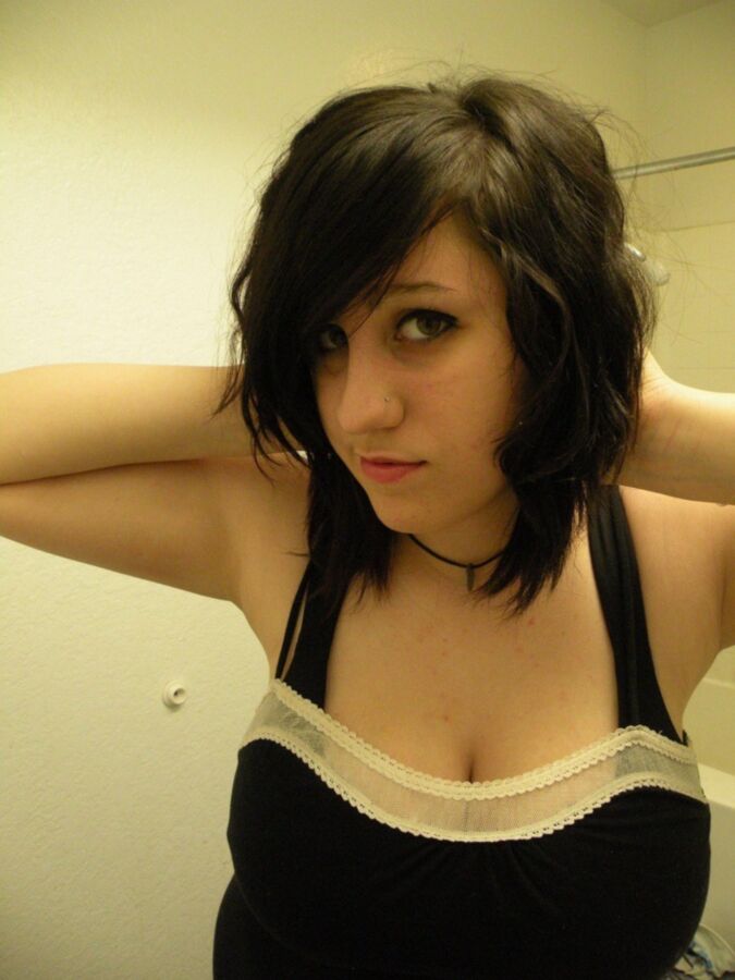Free porn pics of Heavy-titted goth teen 2 of 21 pics