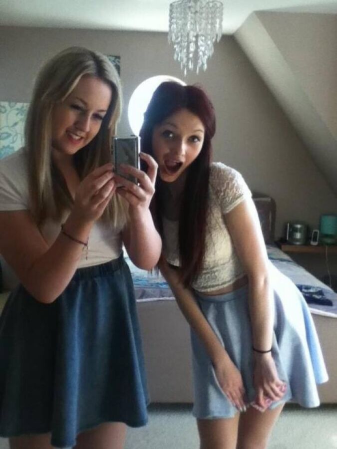into the blue naked uk teen self took porn pic