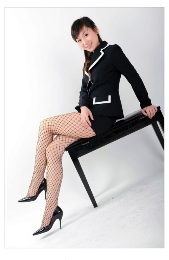 Asian Girl Pantyhose